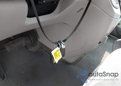 2014 Honda Odyssey Ex z USA, uszkodzony, nr VIN 5FNRL5H42EB134388